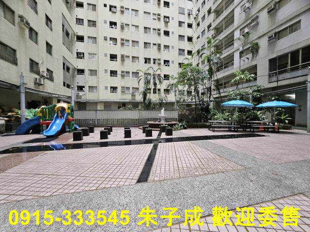 高雄三民區大樓-11